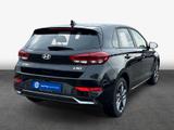 Hyundai i30 1.0 T-GDI DCT Advantage - Hyundai i30 Advantage mit Benzin-Antrieb