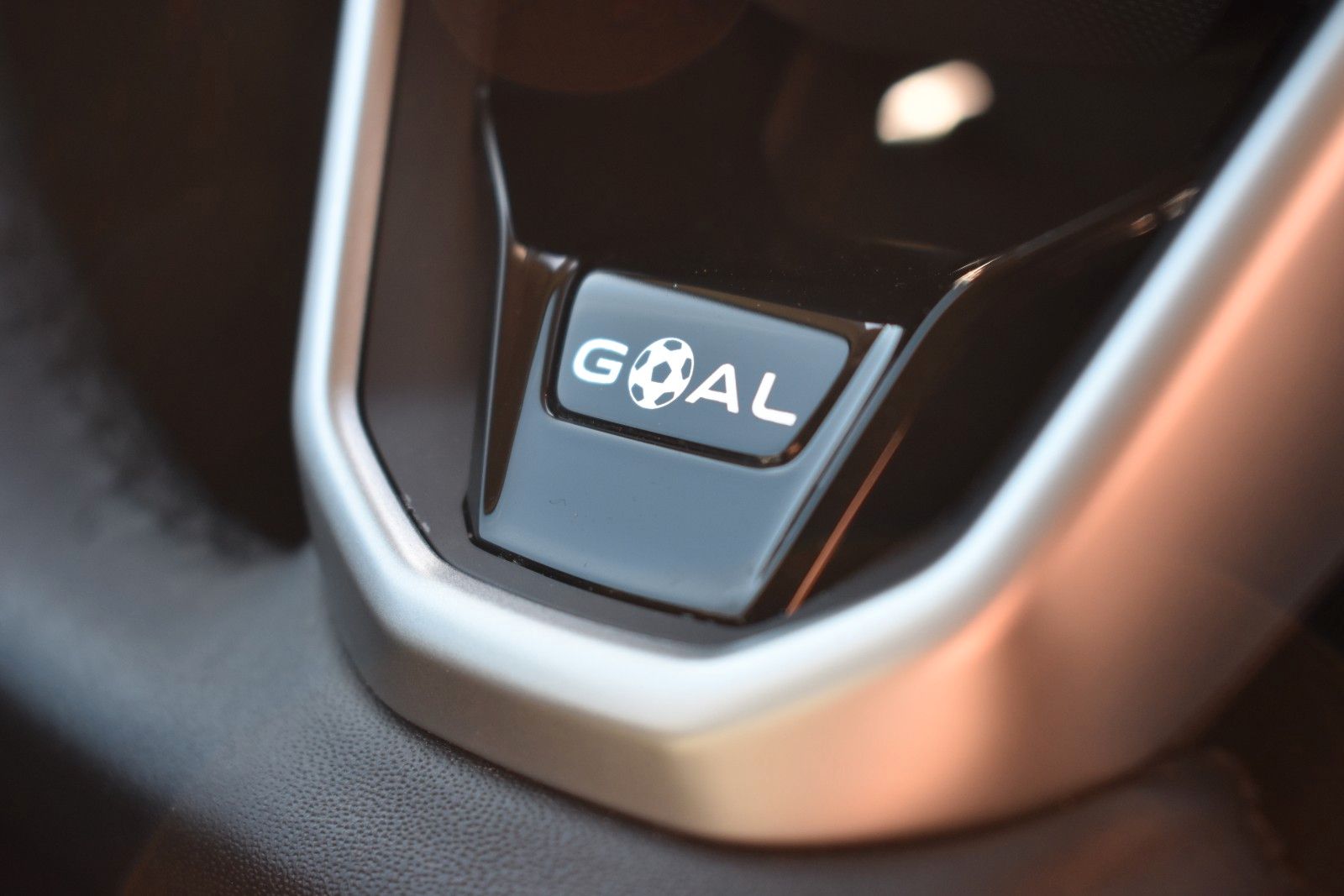Fahrzeugabbildung Volkswagen Polo VI Goal LED/Tempomat/Carplay/SHZ