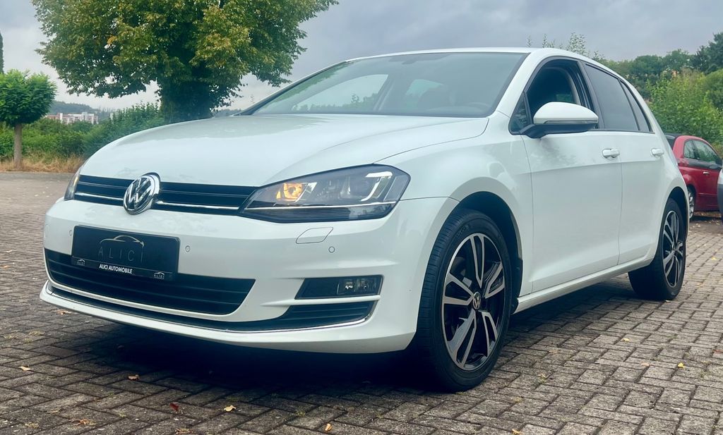 Image of Volkswagen Golf