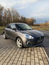 Suzuki Swift **CarPlay*SHZ*Kamera*8xALU*ServiceNeu - Suzuki Swift von privat