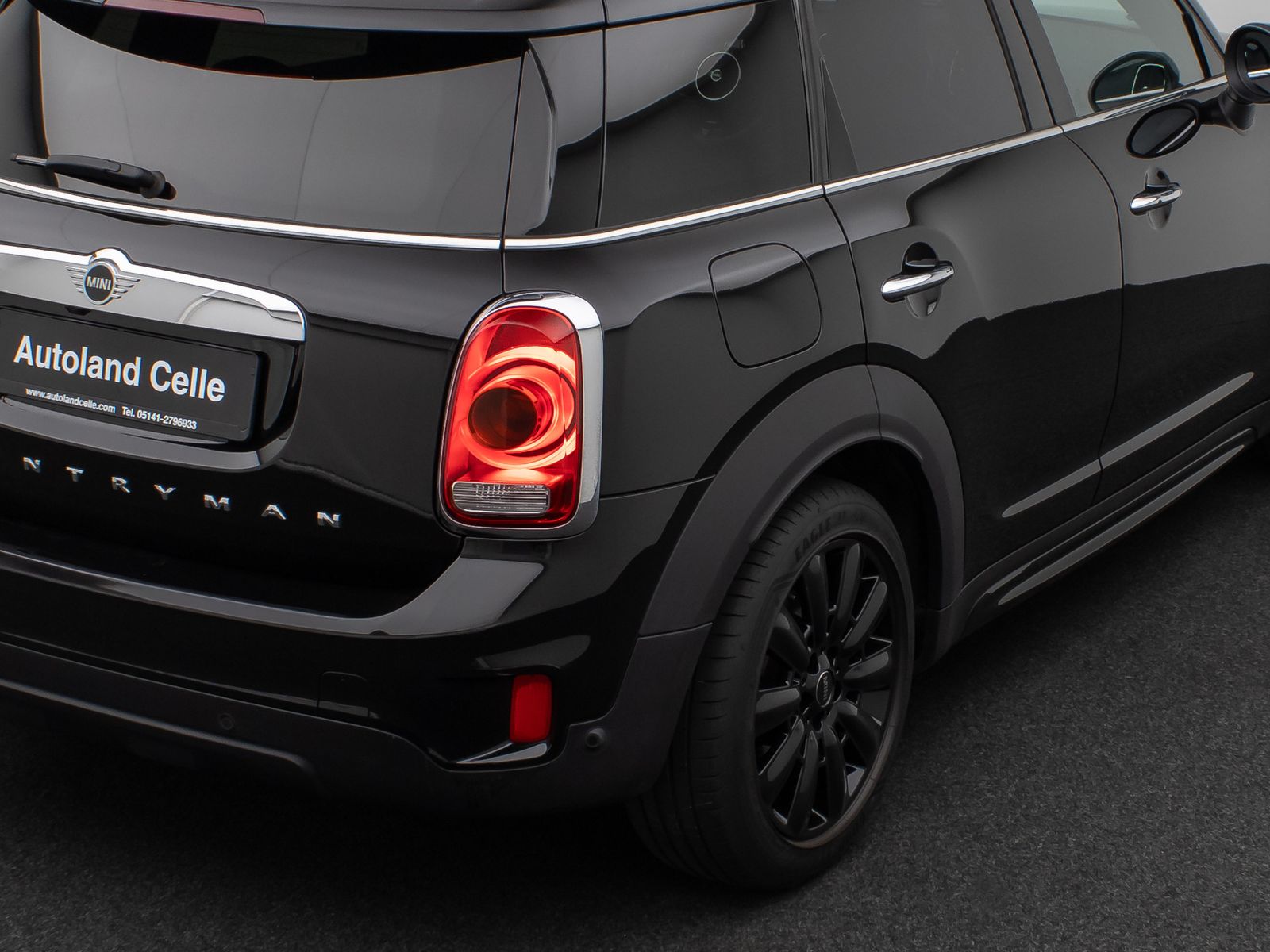 Fahrzeugabbildung MINI Countryman SE (Cooper) ALL4 Panorama Kamera HUD