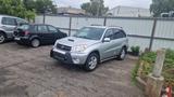 Toyota RAV 4 2.0-l-D-4D 4x4 Klima Anhängerkupplung - Toyota RAV 4 aus 2005 mit Diesel-Antrieb: Geländewagen