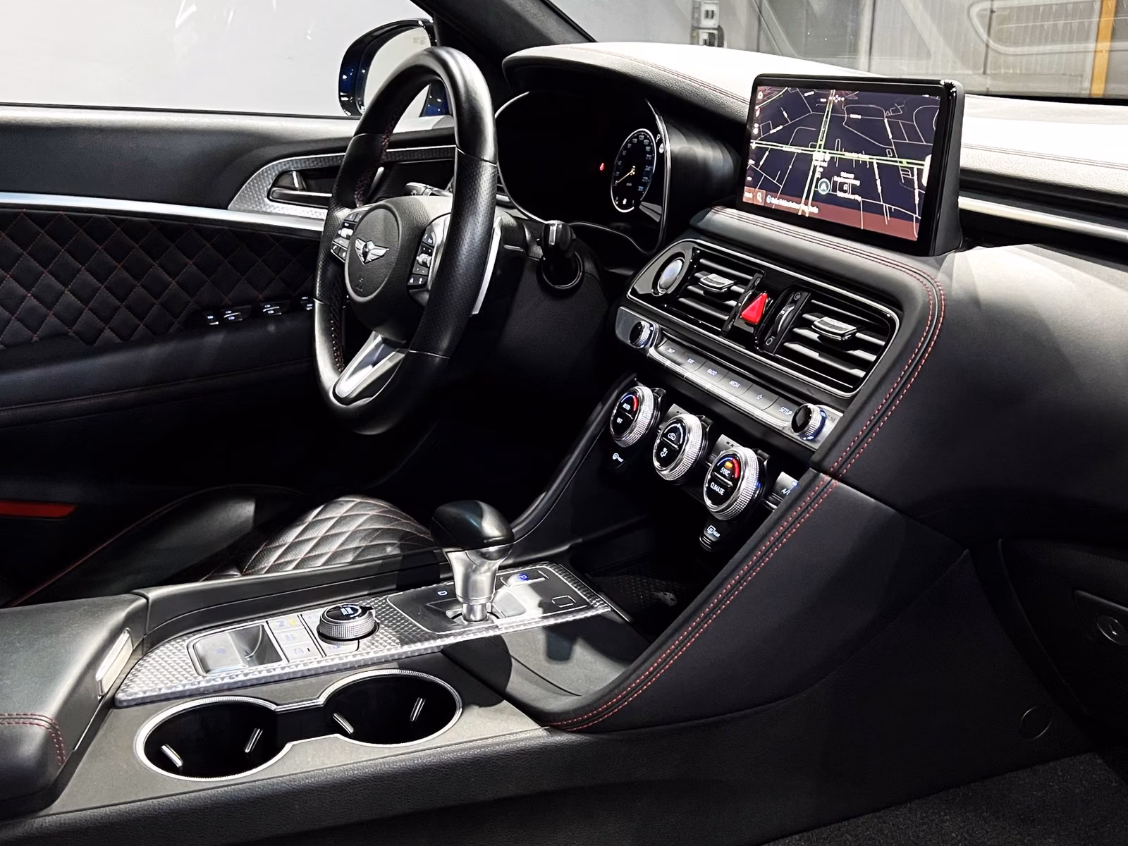 Genesis G70 2.0 T Plus Sport AUTOM PANO ACC CAR PLAY KA, миниатюра 16