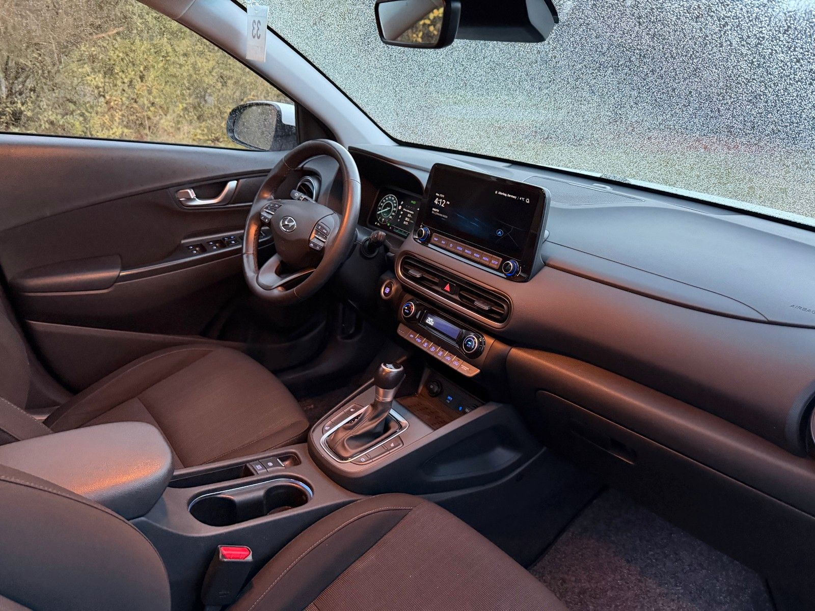 Fahrzeugabbildung Hyundai KONA 1.6 GDI HEV Trend *Navi*Allwetter*LED*RFK*