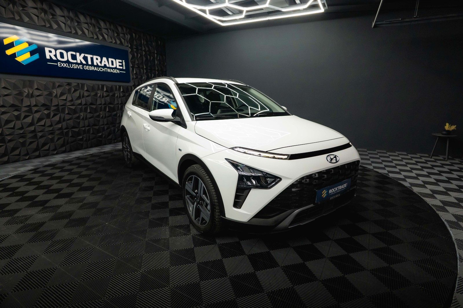 Fahrzeugabbildung Hyundai BAYON Intro Edition MildHybrid DCT 2WD Pluspaket