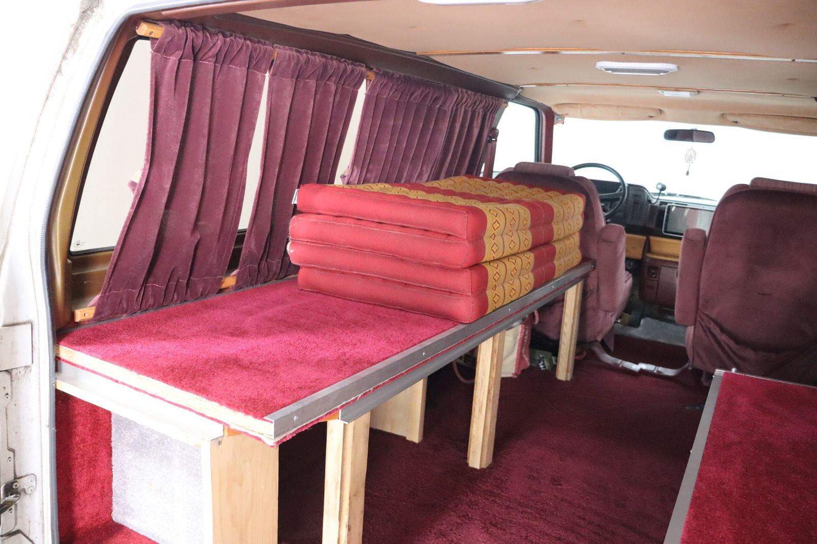 Fahrzeugabbildung Andere Chevrolet Astro Van WOMO * Vorzelt * HU/AU neu