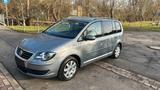 Volkswagen Touran 1.9 77KW Automatik 7 Sitzer HU 03.2027 - Volkswagen Touran mit Diesel-Antrieb: Kleinbus, Automatik, 1.9