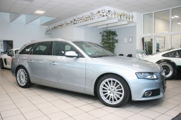 Fahrzeugabbildung Audi A4 Avant 2.0 TFSI quatto S line Sportpaket