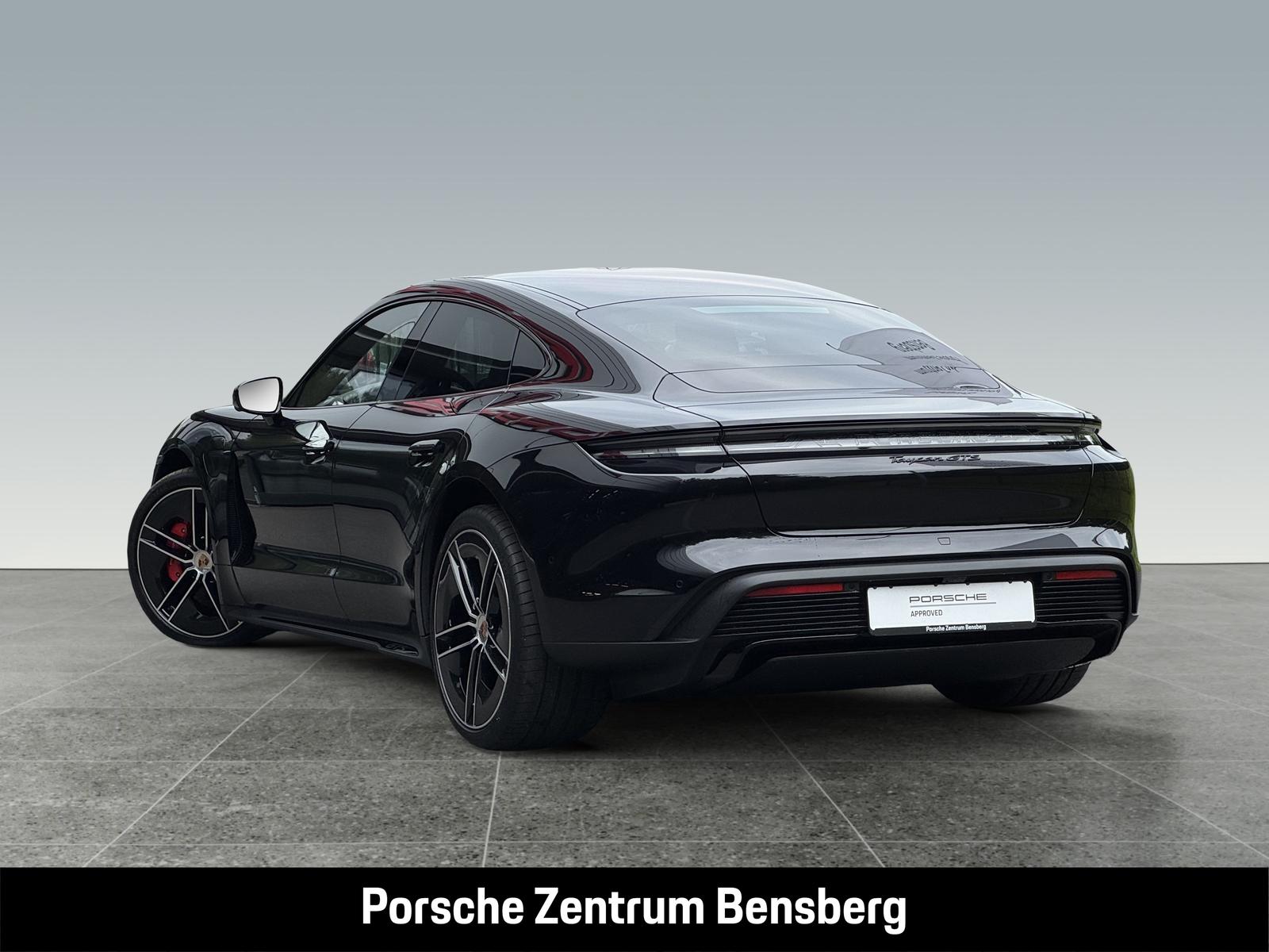 Porsche Taycan GTS