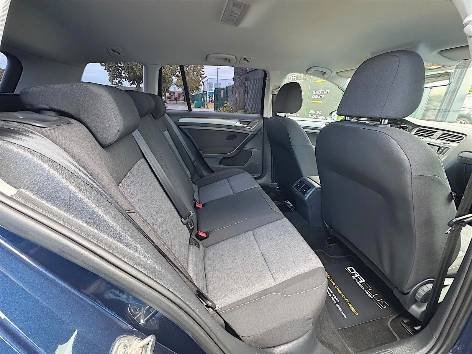 Fahrzeugabbildung Volkswagen Golf VII Variant Trendline BMT *Touch*Sitzhzg*