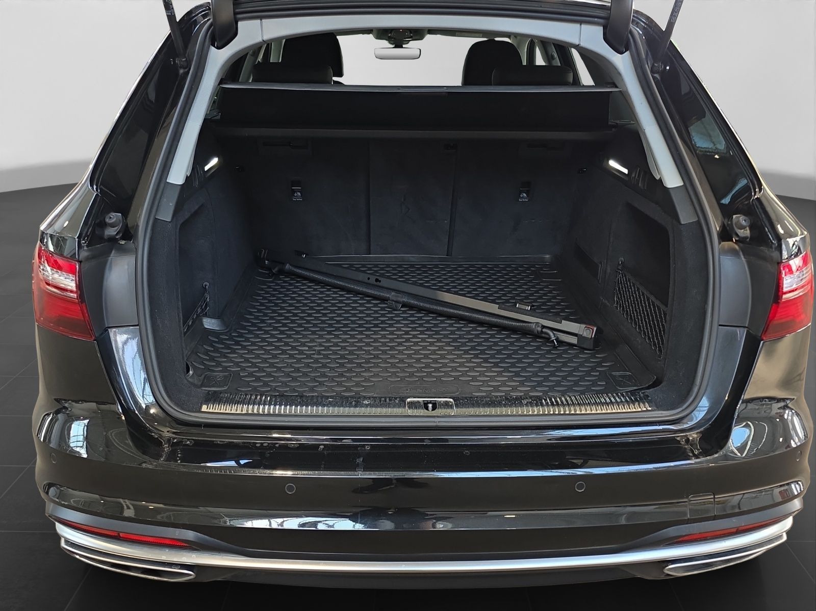 Audi A4 - Bild 18