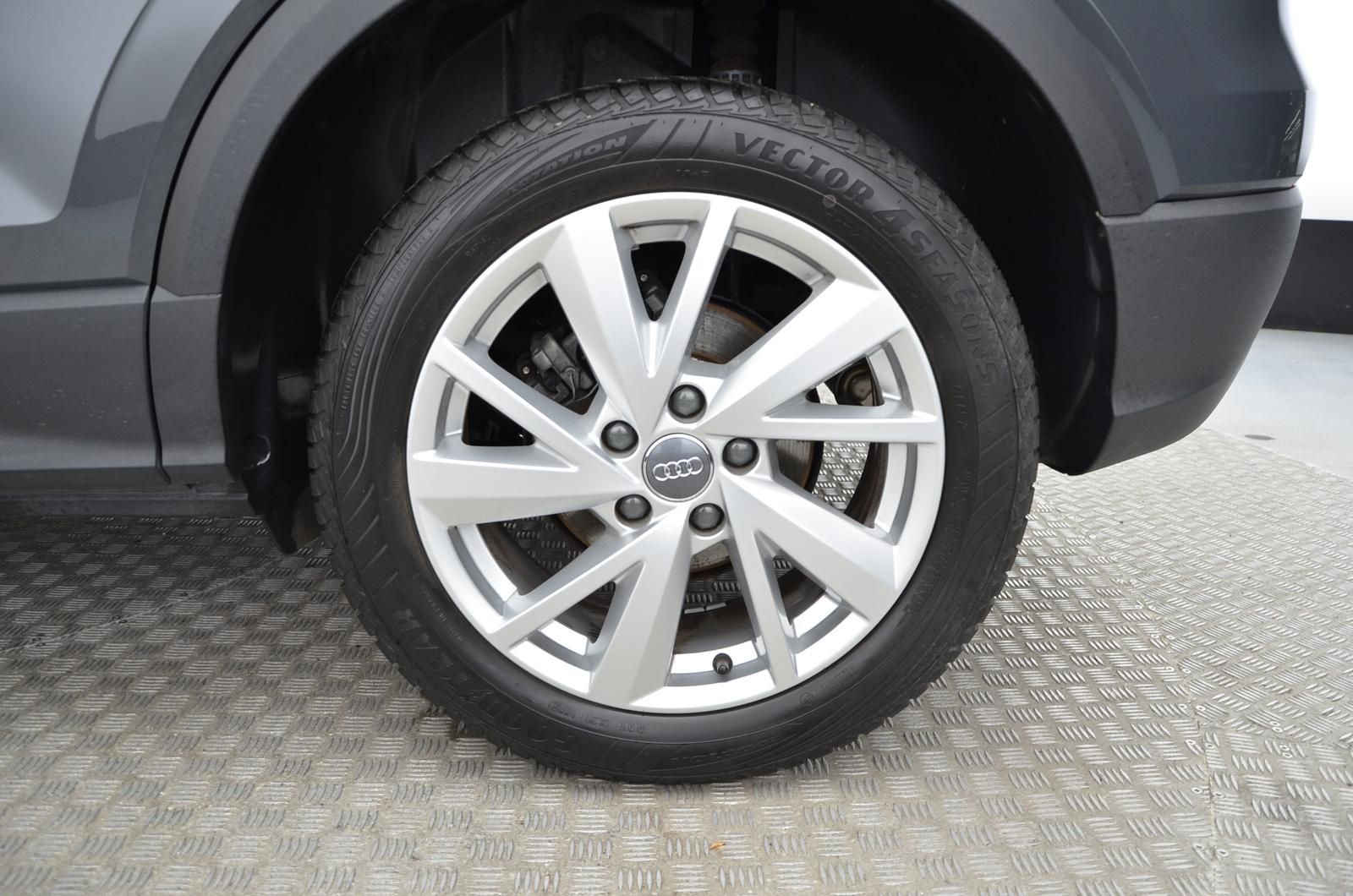 Fahrzeugabbildung Audi Q2 35 TFSI 110kW S tronic AHK LED Navi