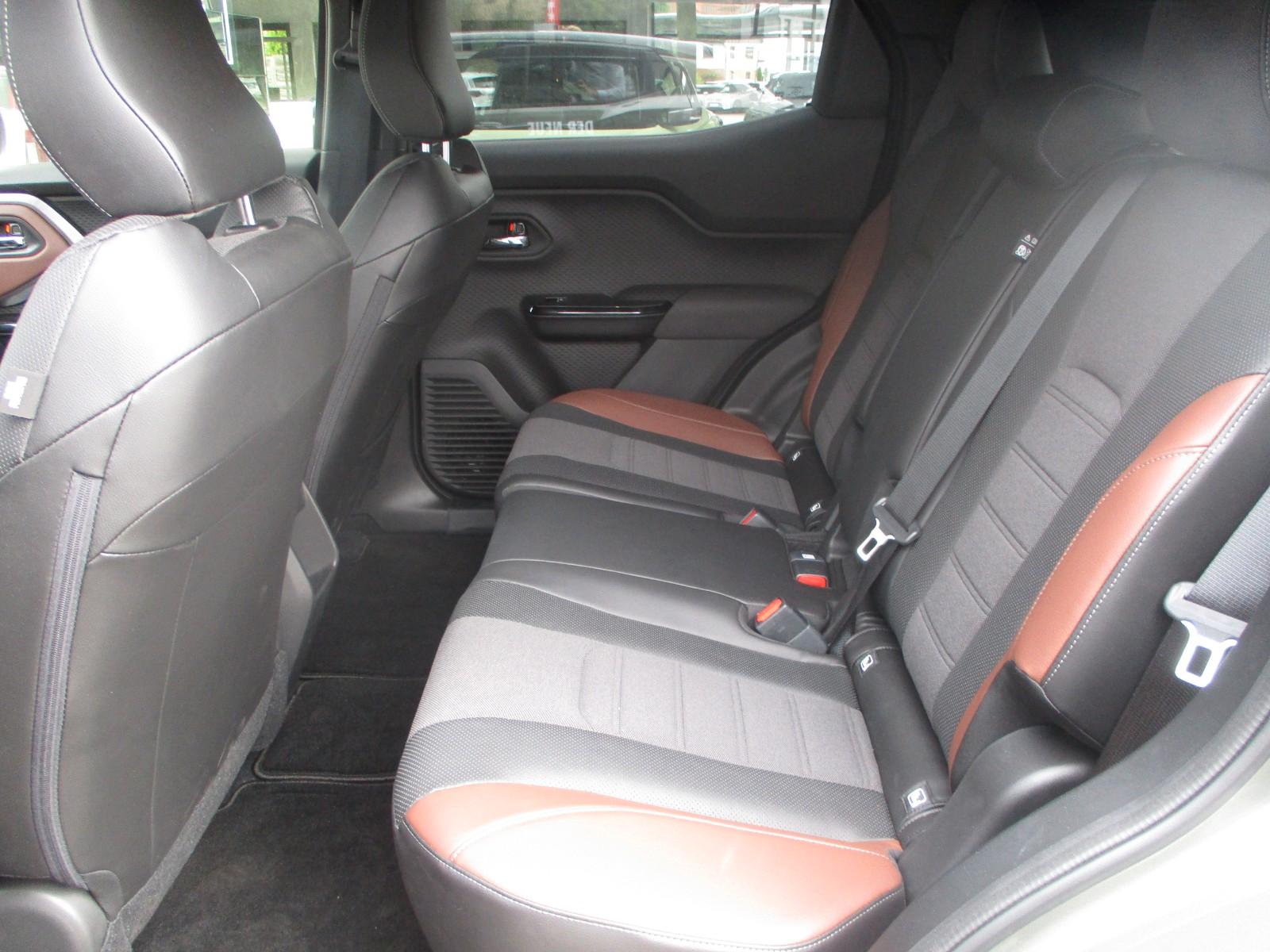 Suzuki e Vitara 128 kW eAxle Comfort+
