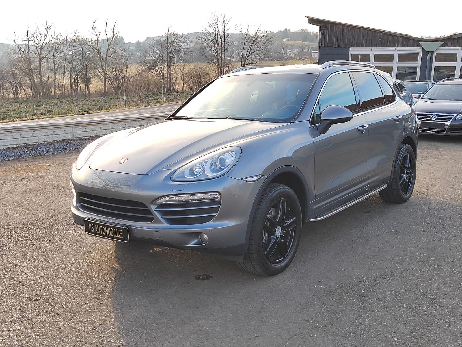Porsche Cayenne Basis/Bose/Luft/Sport-Auspuffanlage