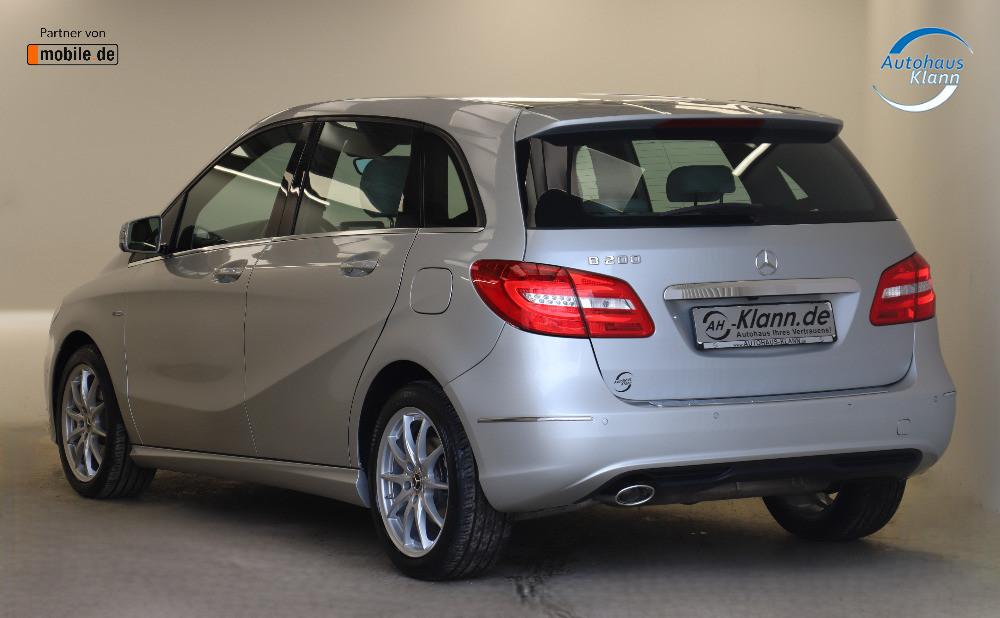 Mercedes-Benz B 200 156PS 7G Memory Leder RCAM AHK ACC