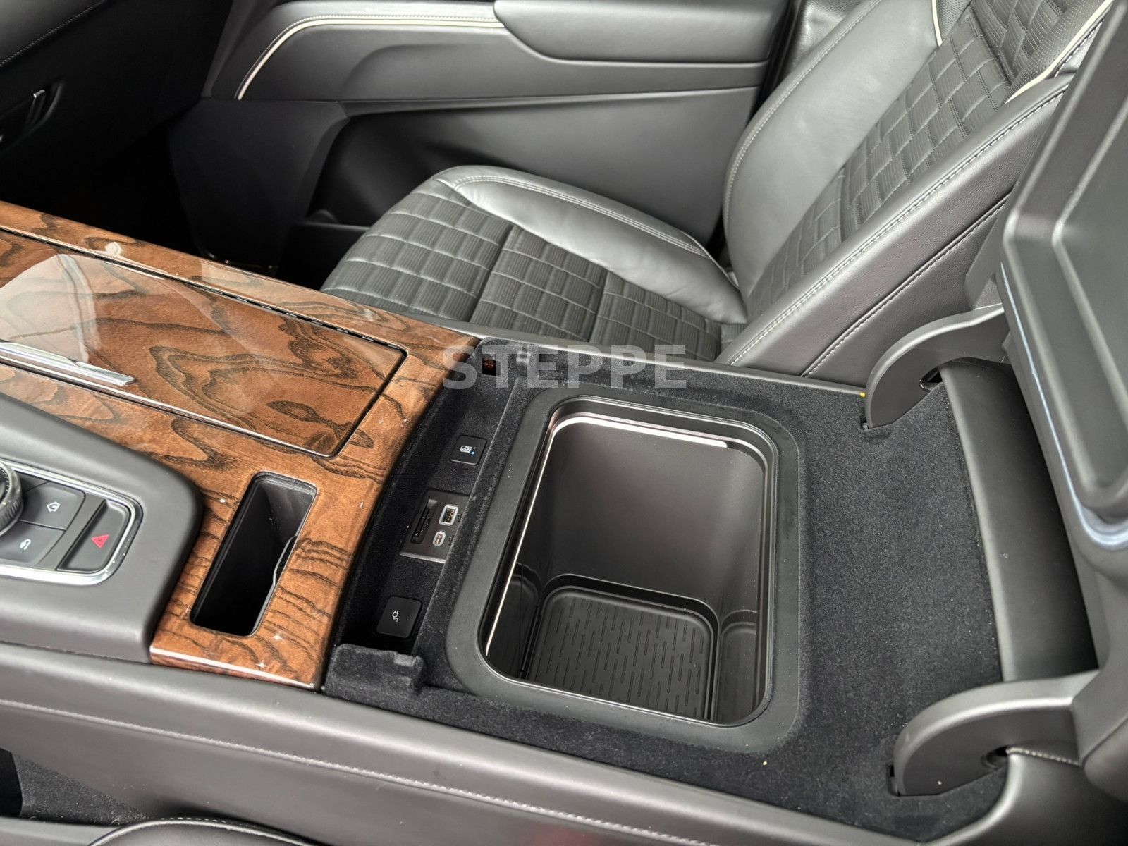 Cadillac Escalade 6.2 V8 ESV Sport Platinum EU-Navi 1.Hd