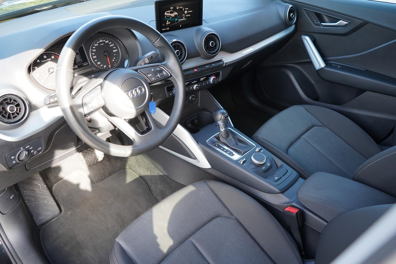 Audi Q2 35 1.5 TFSI advanced LED Sitzheizung Navi PDC, миниатюра 10