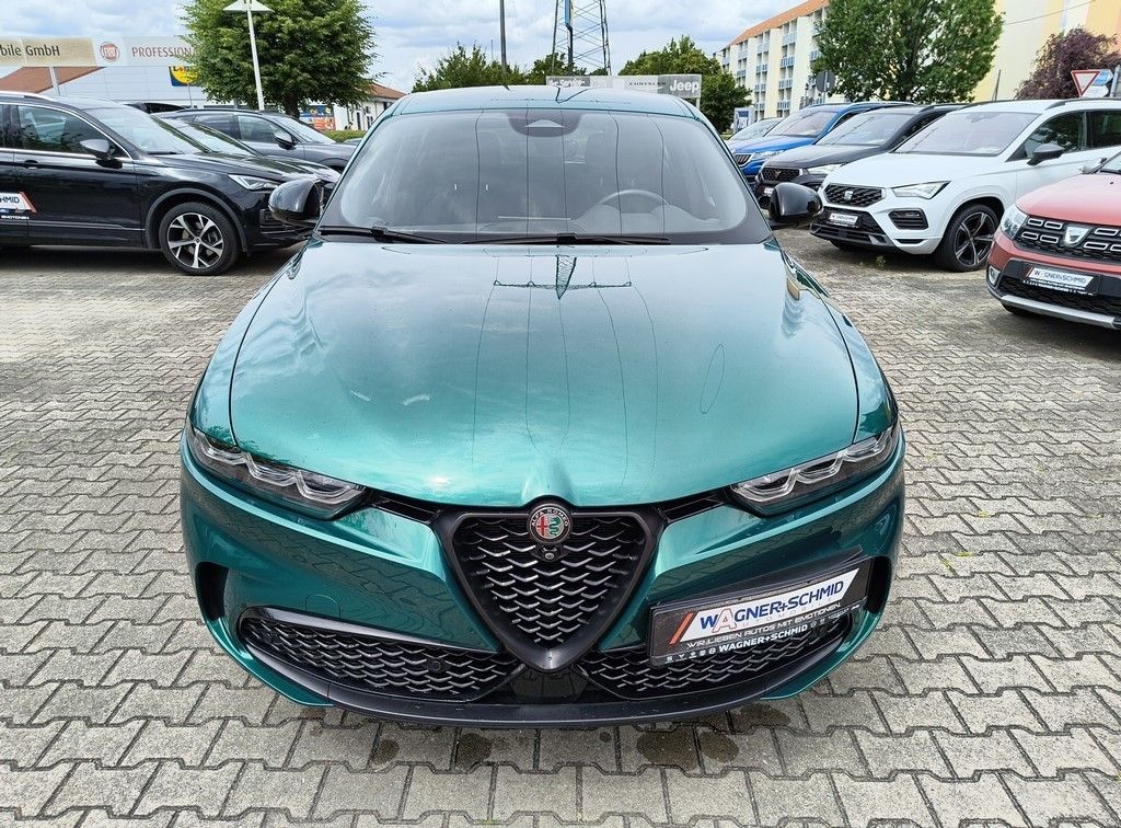Fahrzeugabbildung Alfa Romeo Tonale Veloce 1.5 VGT + wenig Kilometer
