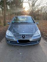 Mercedes-Benz A 150 - Mercedes-Benz A 150 mit Benzin-Antrieb