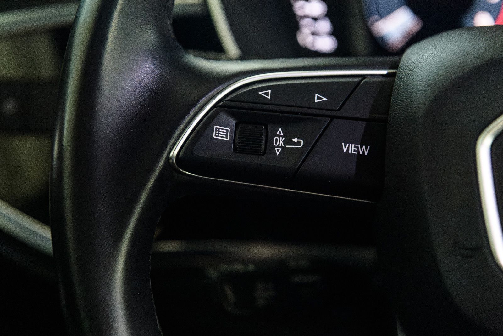 Fahrzeugabbildung Audi Q3 35 TFSI advanced +LED +elektr. Klappe