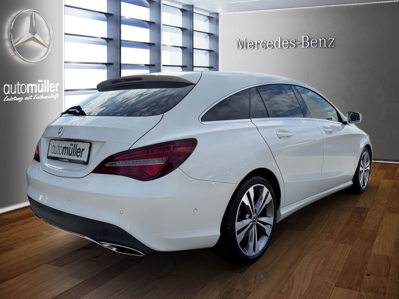 Fahrzeugabbildung Mercedes-Benz CLA 180 SB AUT LM SoundSys Teilled.