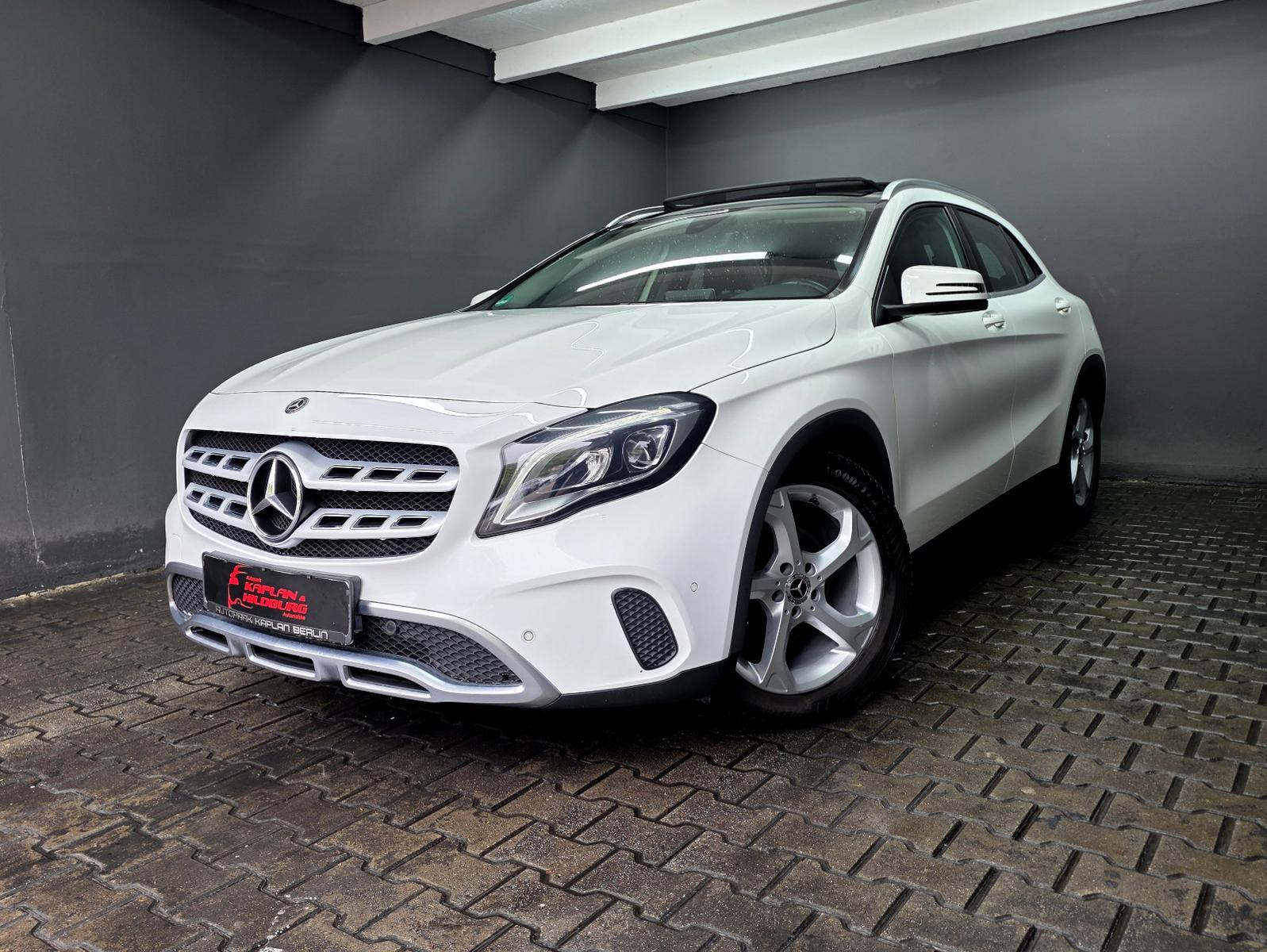 Mercedes-Benz GLA 200 URBAN, AUTOMATIK, PANORAMA, R-KAMERA