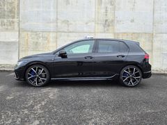 VW Golf VIII R 4Motion Matrix DAB Harman-Kardon