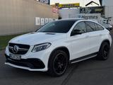 Mercedes-Benz GLE 63 S AMG PANO SCHECKHEFT ST.HZ TOP ZUSTAND - gebrauchte Mercedes-Benz GLE 63 AMG aus dem Jahr 2017