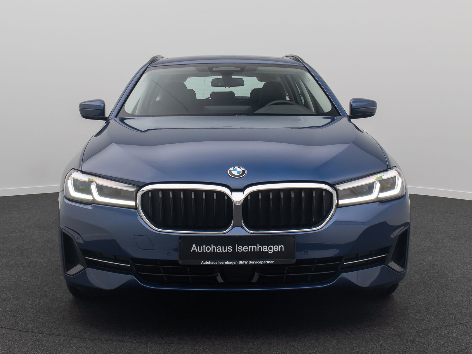 Fahrzeugabbildung BMW 540d xD Panorama Kamera DAB HiFi Lenkrhzg Sport