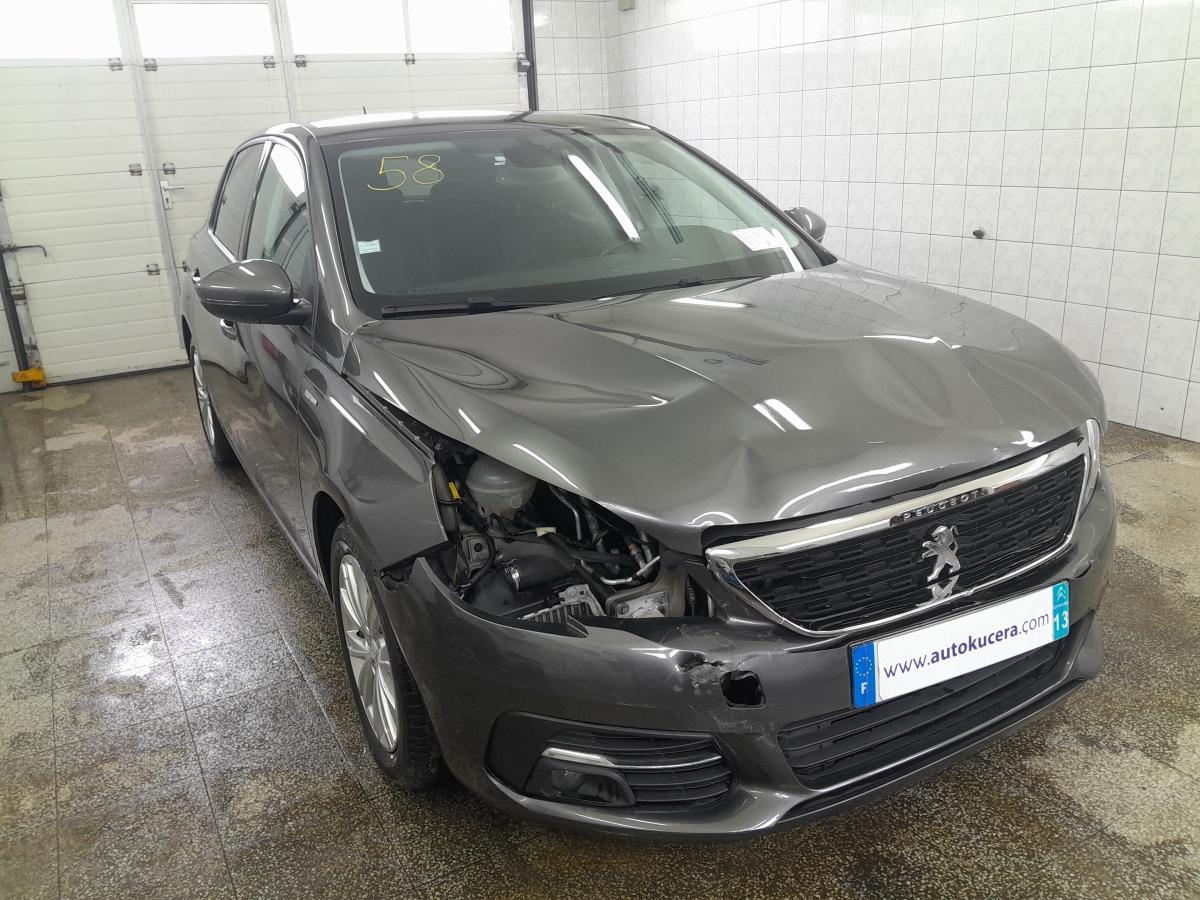 Peugeot 308 II 1,2 110