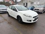 Fiat Bravo 1.4 16V T-JET Street SZHZG LEDER PDC - Fiat Bravo aus 2014