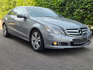 Mercedes E 250 - 3