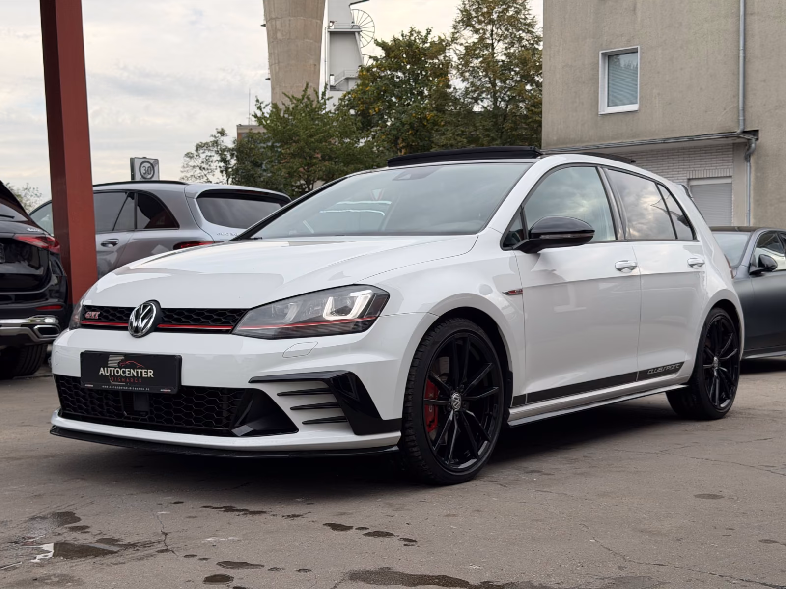 Volkswagen Golf VII Lim. GTI Clubsport*DYNAUDIO*PANO*LEDER*