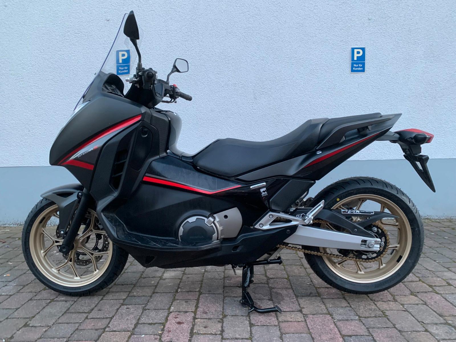 Honda NC 750 D Integra