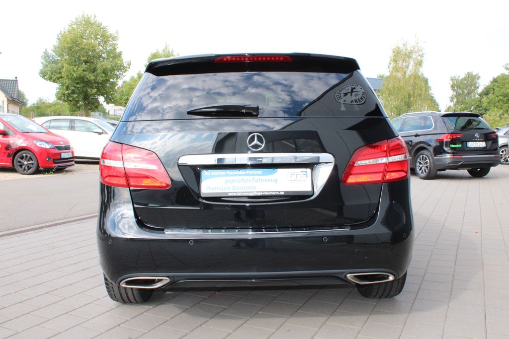 MERCEDES-BENZ B 200 d Urban LED NAVI SHZ PDC AUT