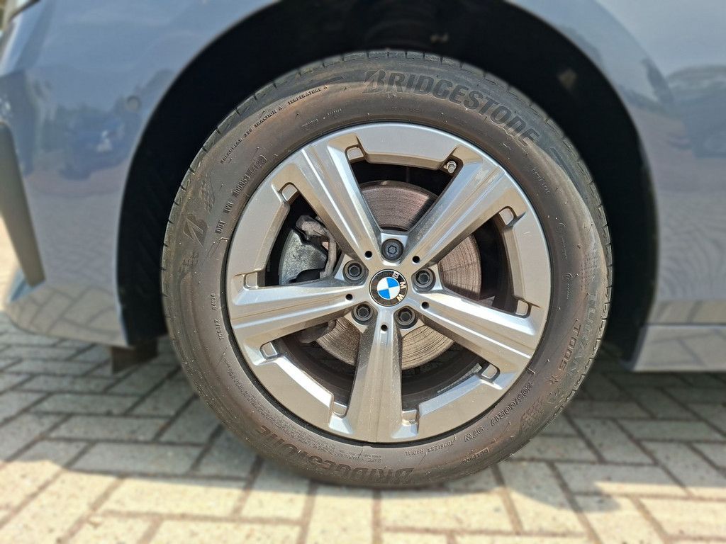 220i Active Tourer *DSG*LED*HARMAN KARDON*INNIVA