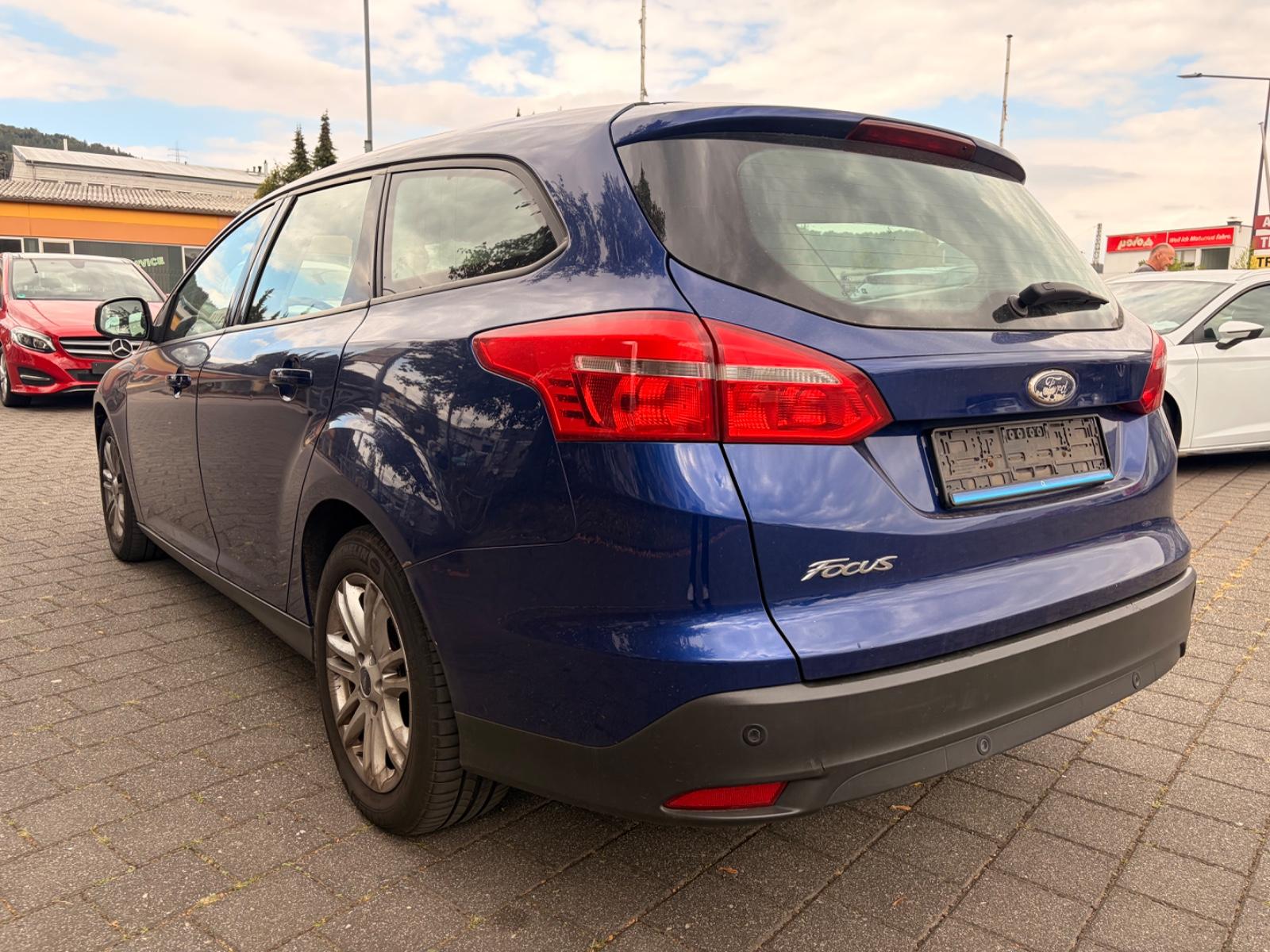 Ford Focus 2015 — photo 7