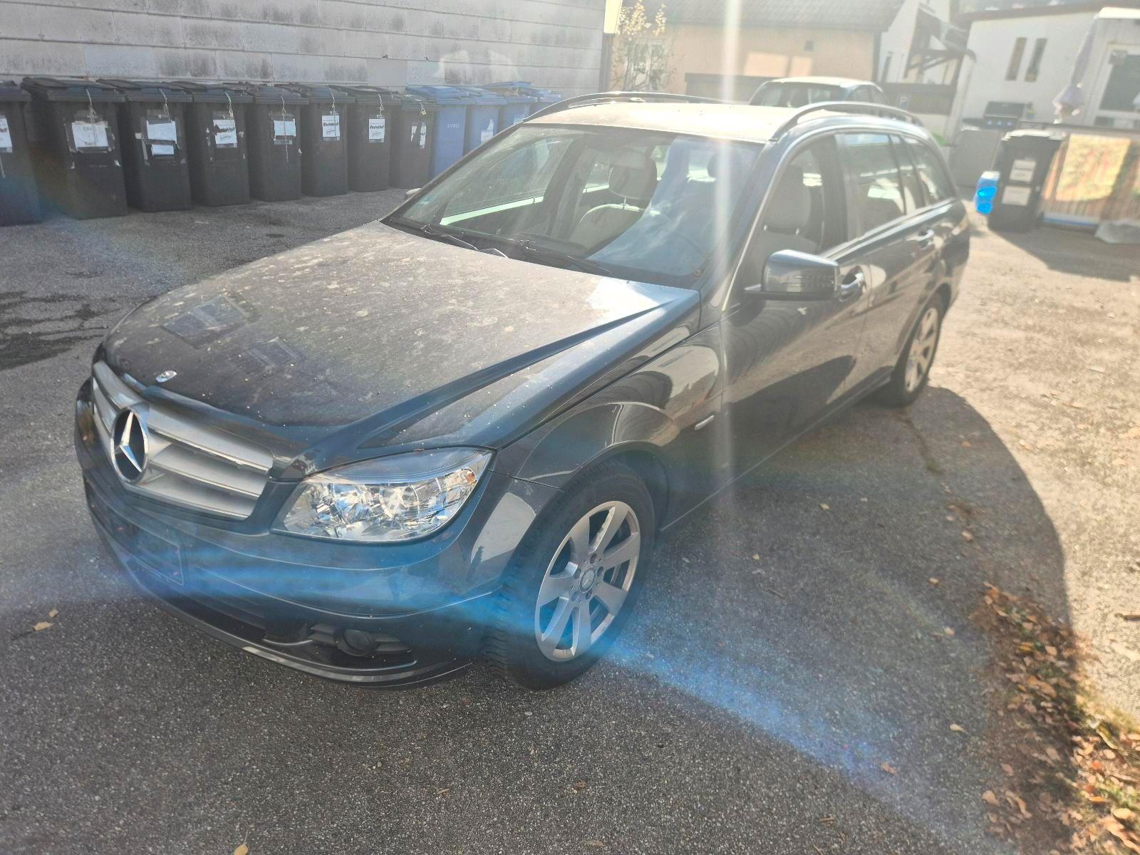 Mercedes-Benz C220 2010 — photo 6