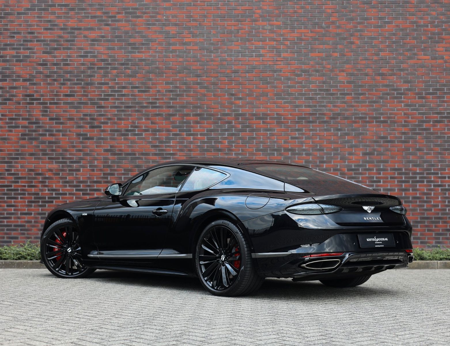 Bentley Continental GT Speed V8 Hybrid imagem 2