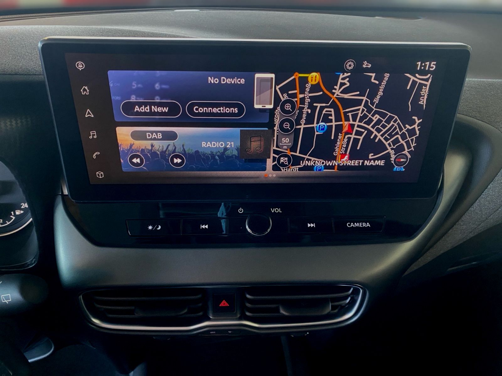 Fahrzeugabbildung Nissan JUKE 1.0 DIG-T 6MT ACENTA NC Komfort*LED*Sitzhzg