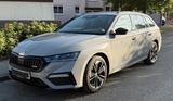 Skoda Octavia 1.4 TSI iV DSG RS FIRST EDITION Comb... - Skoda Octavia mit Hybrid-Antrieb: Edition