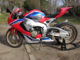 Honda CBR1000rr SC77 SP2 - HONDA 1000 SP2