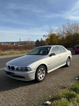 BMW E39 520i FL TÜV NEU/WENIG KM - gebrauchte BMW 520 aus dem Jahr 2002