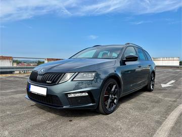 Skoda Octavia 2.0 TDI RS Combi NAVI/CANTON/KESSY/1HAND