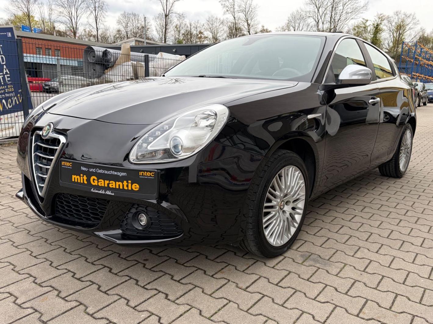 Alfa Romeo Giulietta Super Klimaaut AHK LM-Räder