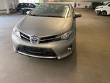 Toyota TOYOTA Auris - Toyota Auris Gebrauchtwagen in München