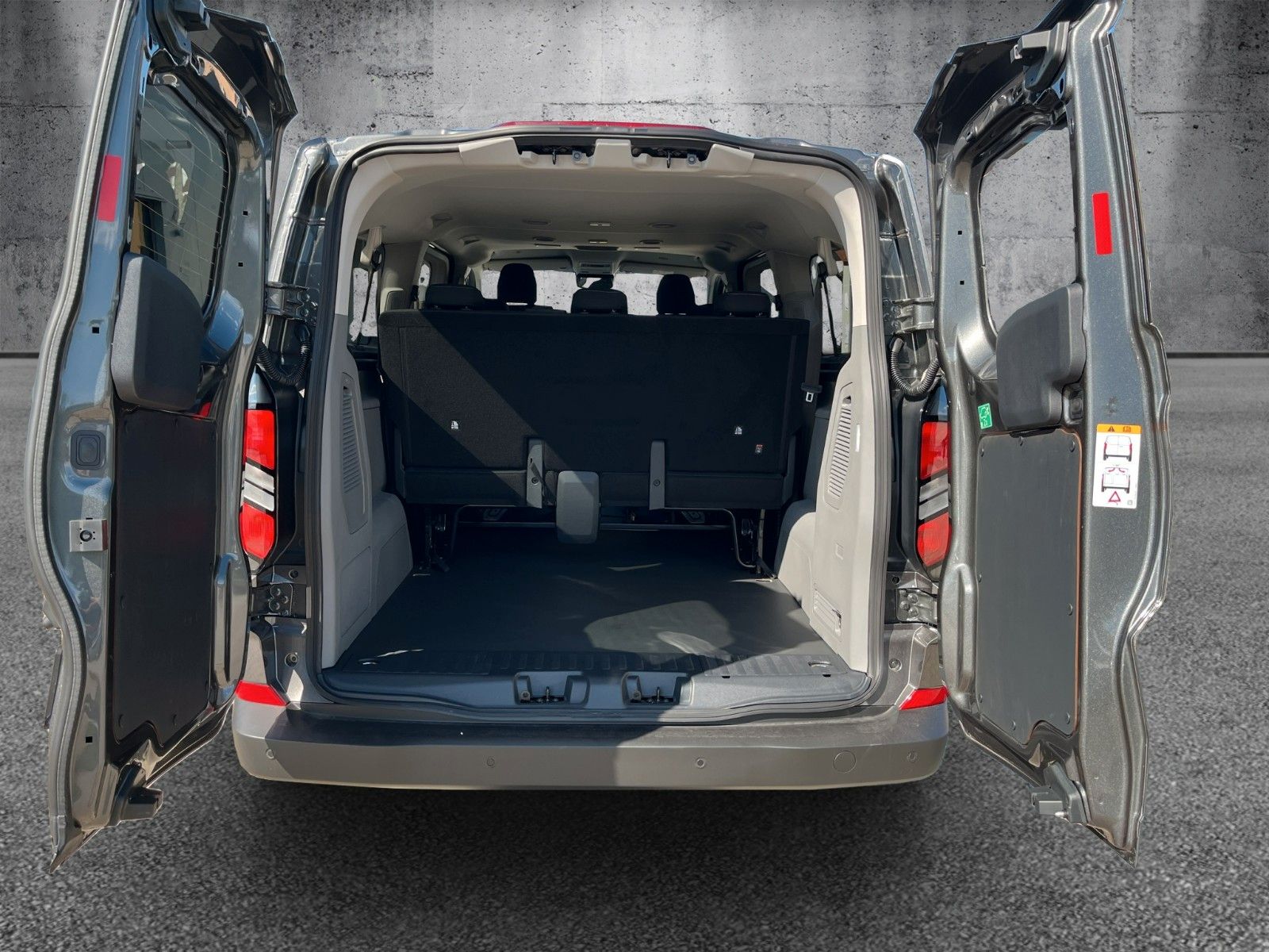 Fahrzeugabbildung Ford Transit Custom Kombi  L2 Trend *Si8*Klima hinten