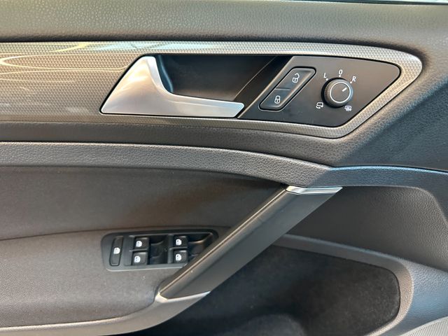 Volkswagen Golf VII Lim. Join Start-Stopp *ACC*LED*NAVI*