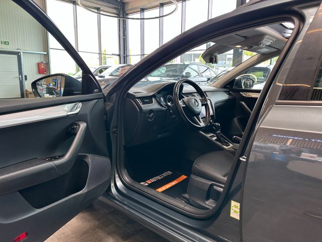 Skoda Octavia *PANO*SitzStandLenkradHZ*ACC*AHK*NAVI*