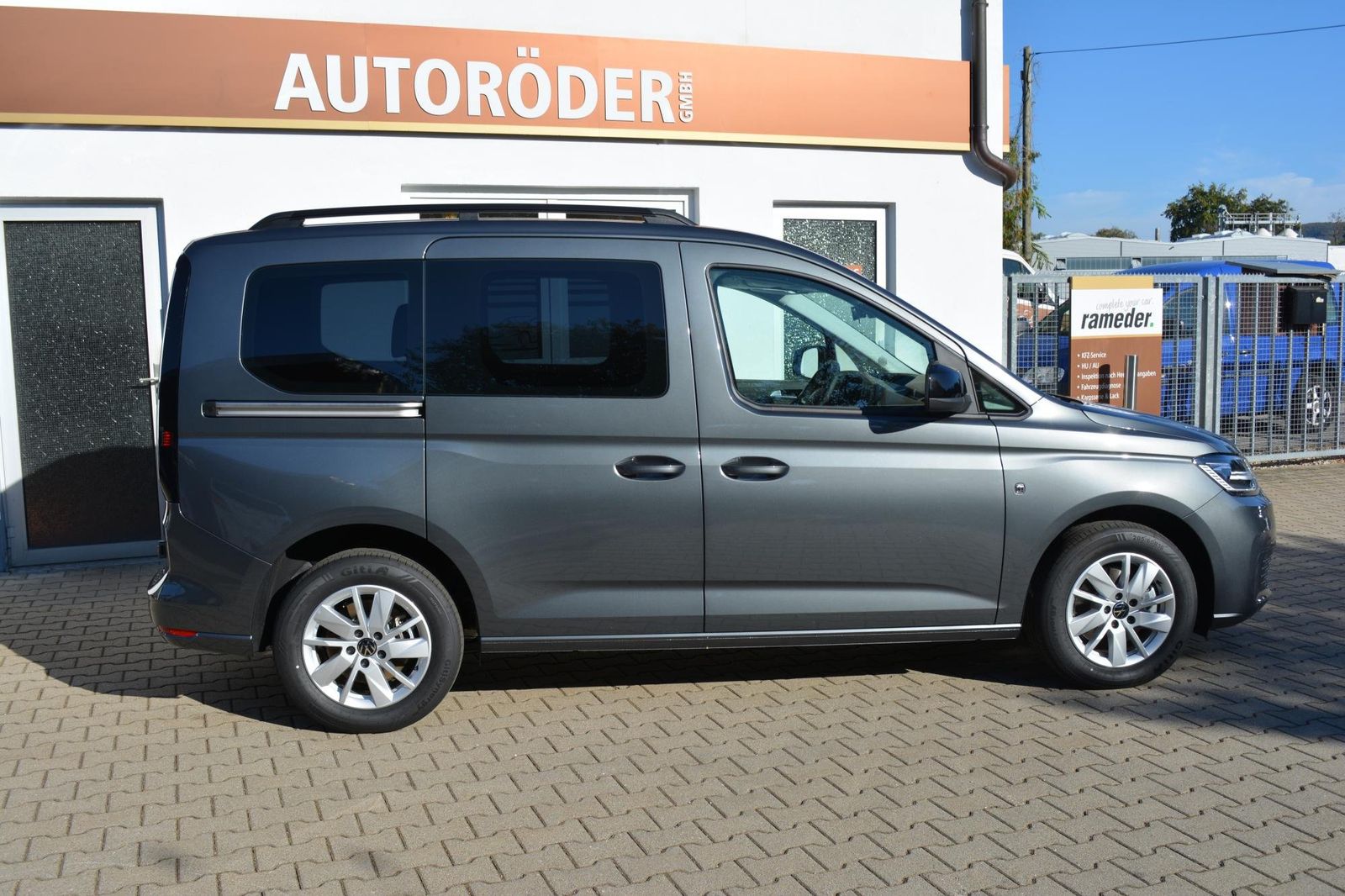 Volkswagen Caddy ((Life) LED,Ahk.,ACC,Wi.-Paket) Hybrid 110